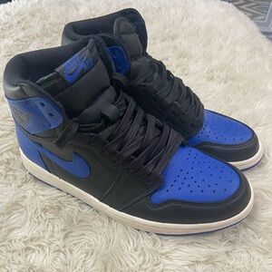 Custom Jordan 1 hi OG royal sz 8.5